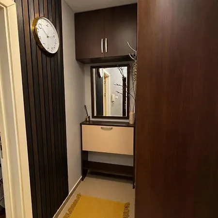 La Donna Lazur Apartament Burgas