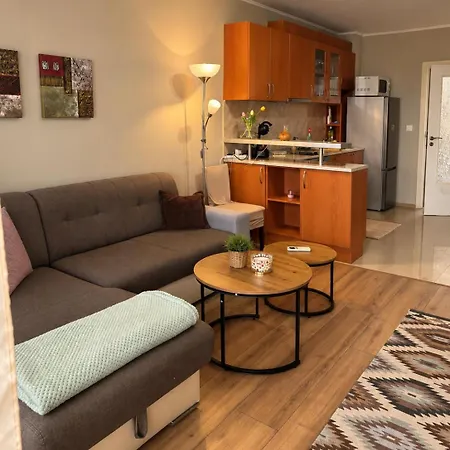 Apartament La Donna Lazur