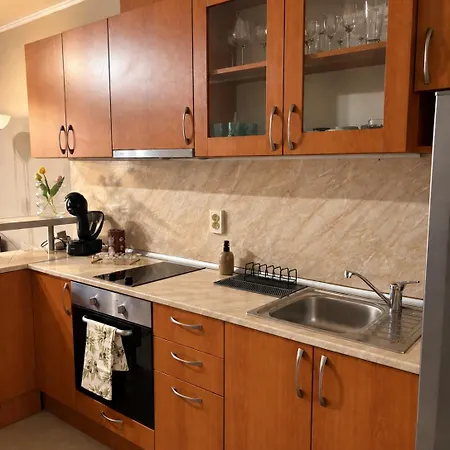 La Donna Lazur Apartament Burgas