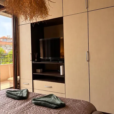 Apartament La Donna Lazur Burgas